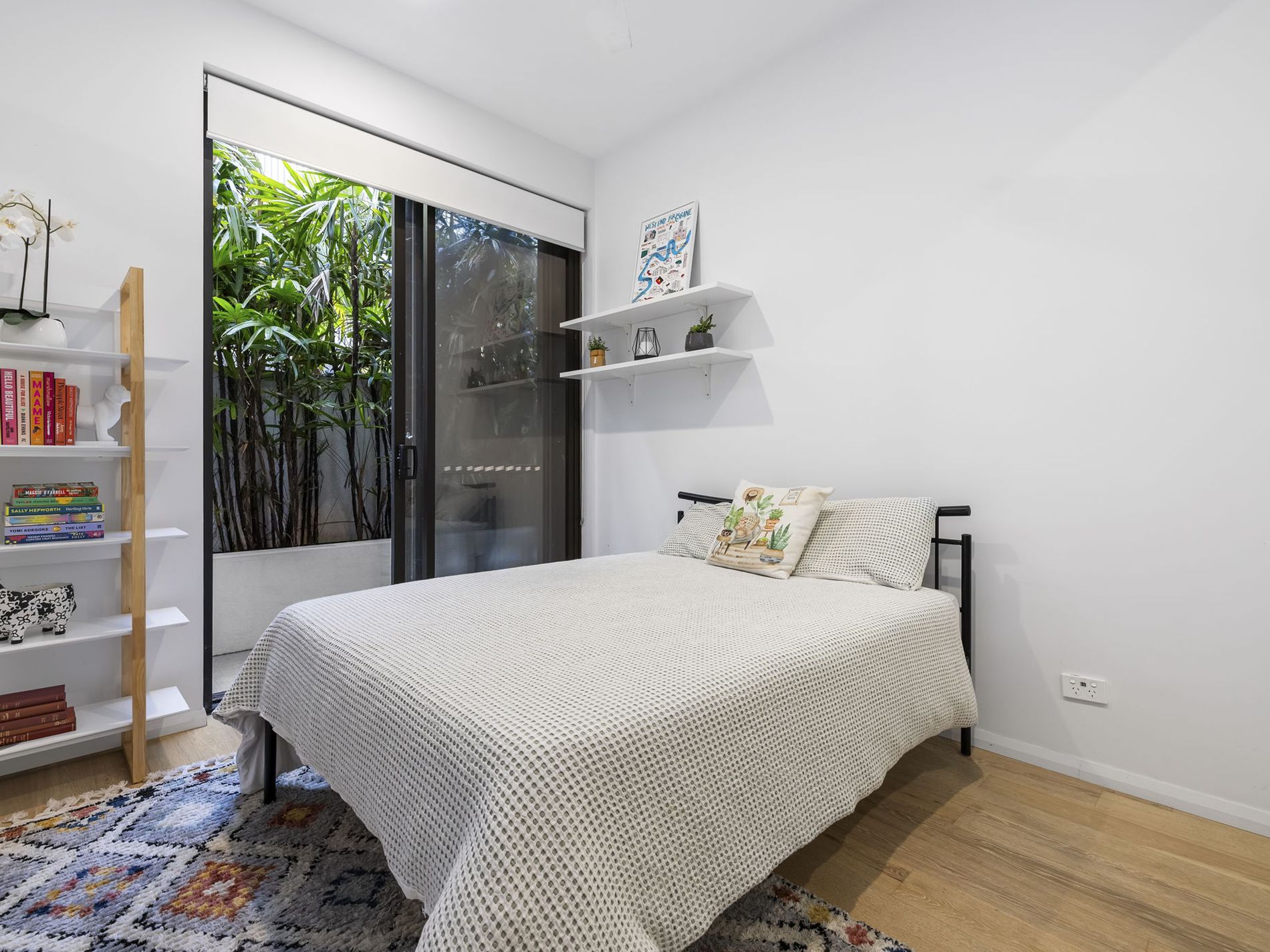 105 / 17 Duncan Street, West End