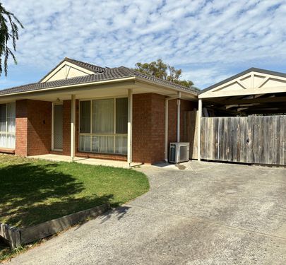 11 BEN DRIVE, Pakenham