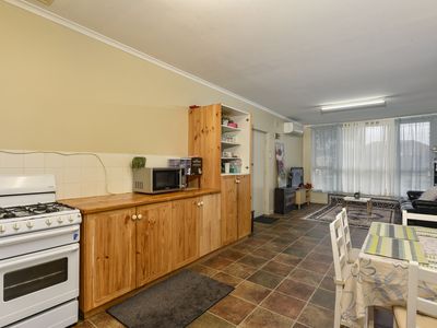 1 / 7 West Street, Mount Gambier