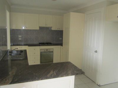 1 / 7 Campaspe Circuit, Albion Park