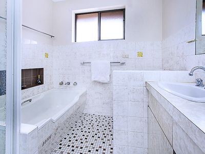 3 / 85 Sproule Street, Lakemba