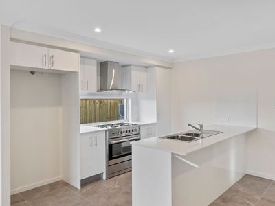 42 Rungulla Street, White Rock