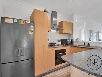 25 / 7 Bronte Street, East Perth