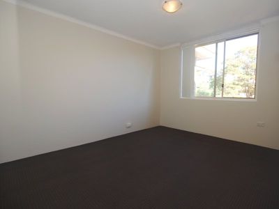 10 / 18 Walton Crescent, Abbotsford