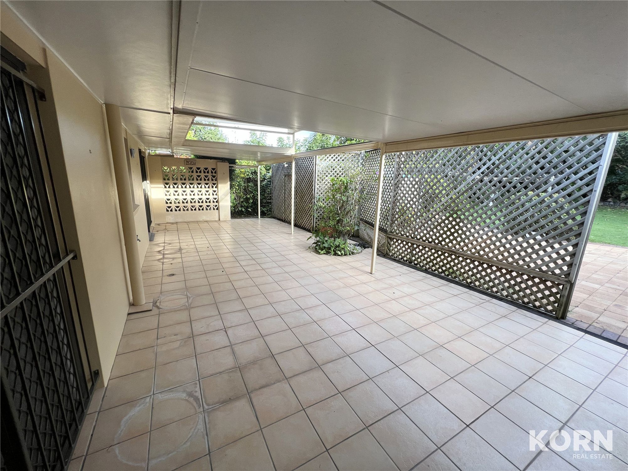 225 Lambert Road, Indooroopilly