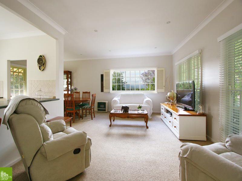 39 Hilltop Ave, Wollongong
