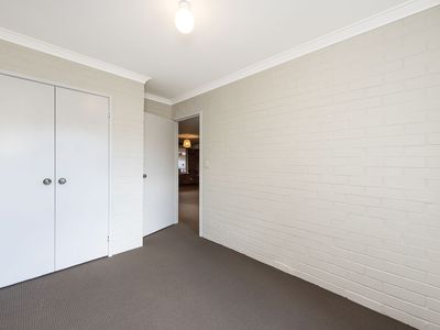 9 / 5 Louise Street, Rockingham