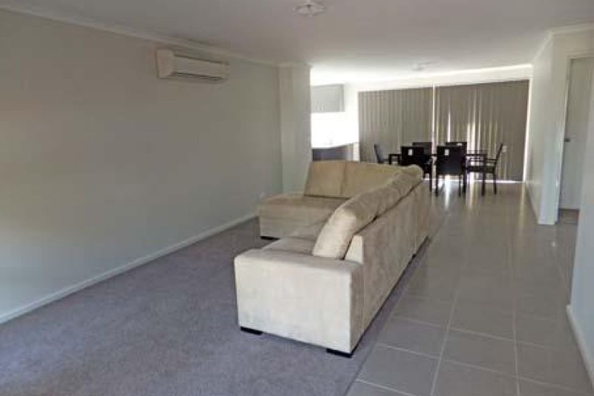 2 / 6 Tweddle Street, Kyabram