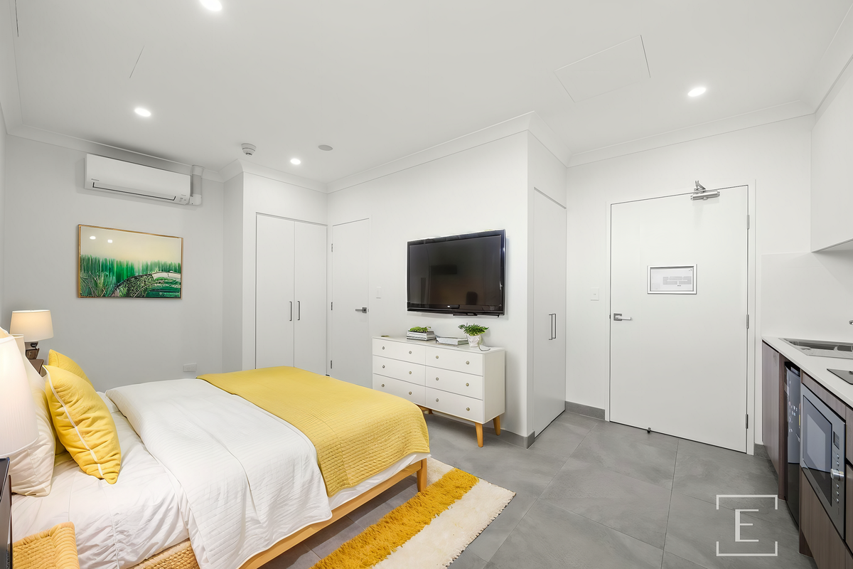 13 Orth Street, Kingswood