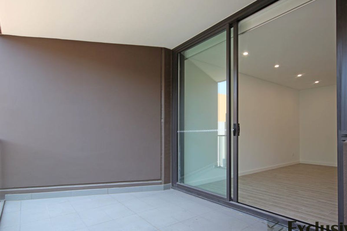 306A / 40 Loftus Crescent, Homebush