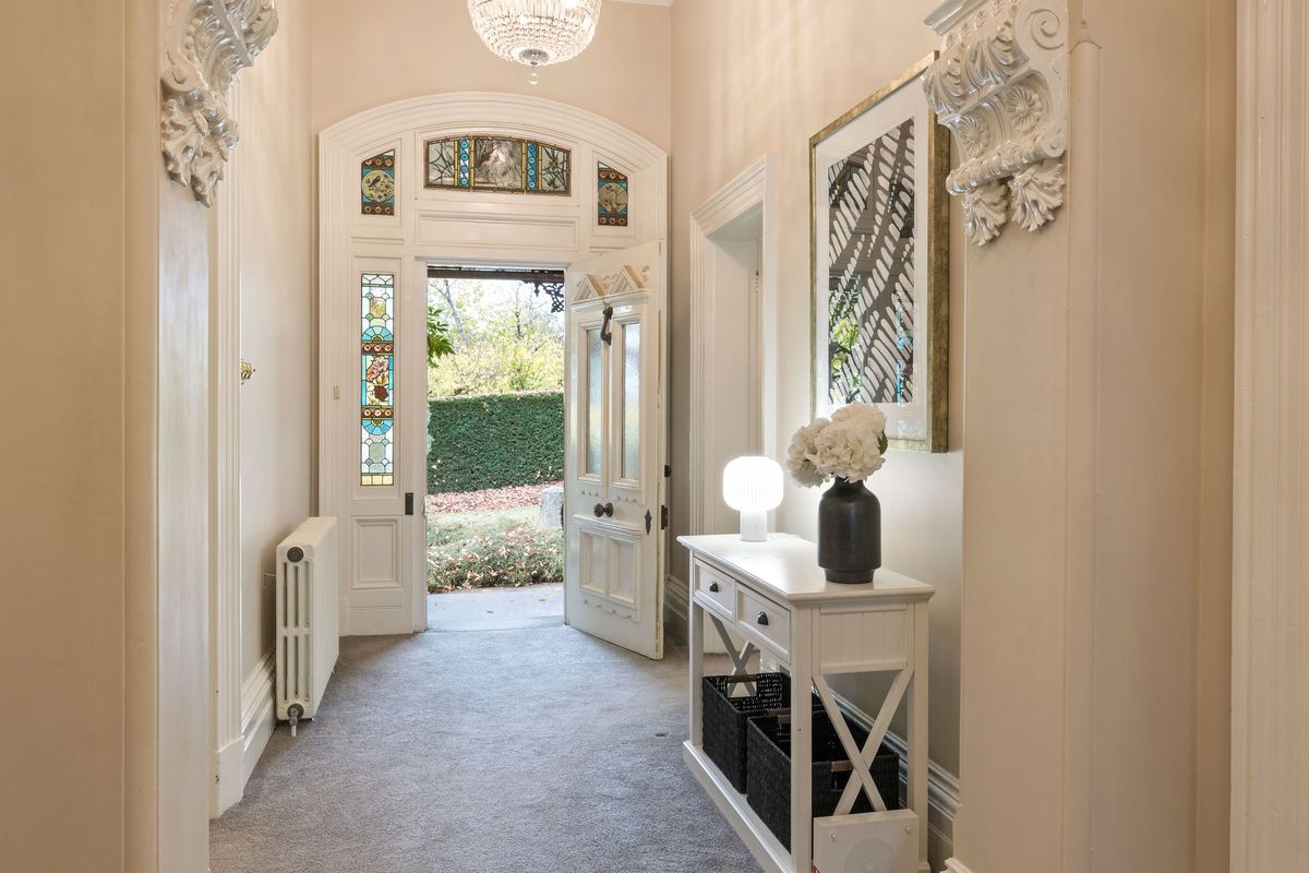 32-34 Albert Road, Beechworth