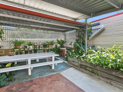 1/49 Birkalla Street, Bulimba