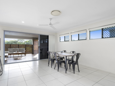 6 Berrimilla Lane, Coomera Waters