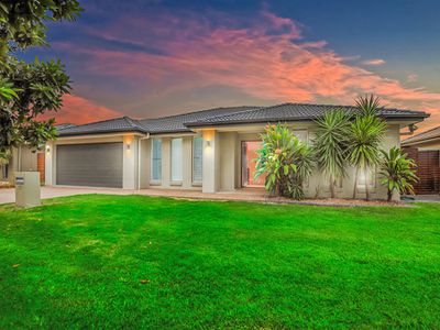 12 Foxwood Circuit, Wakerley