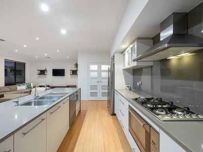 2 Waterview Parade, Southern River