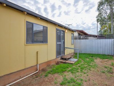 3 Piccadilly Street, Piccadilly