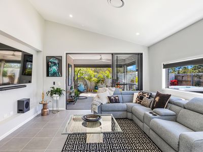 33 Conservation Drive, Urraween