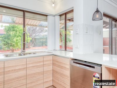 17 Glengarry Street, Parkwood