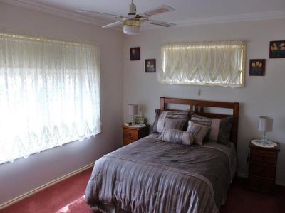 240 East Lloyd Street, Strathdale