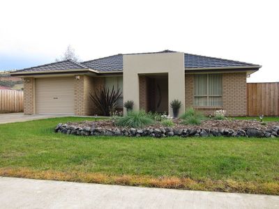 18 Knopwood Lane, Huonville
