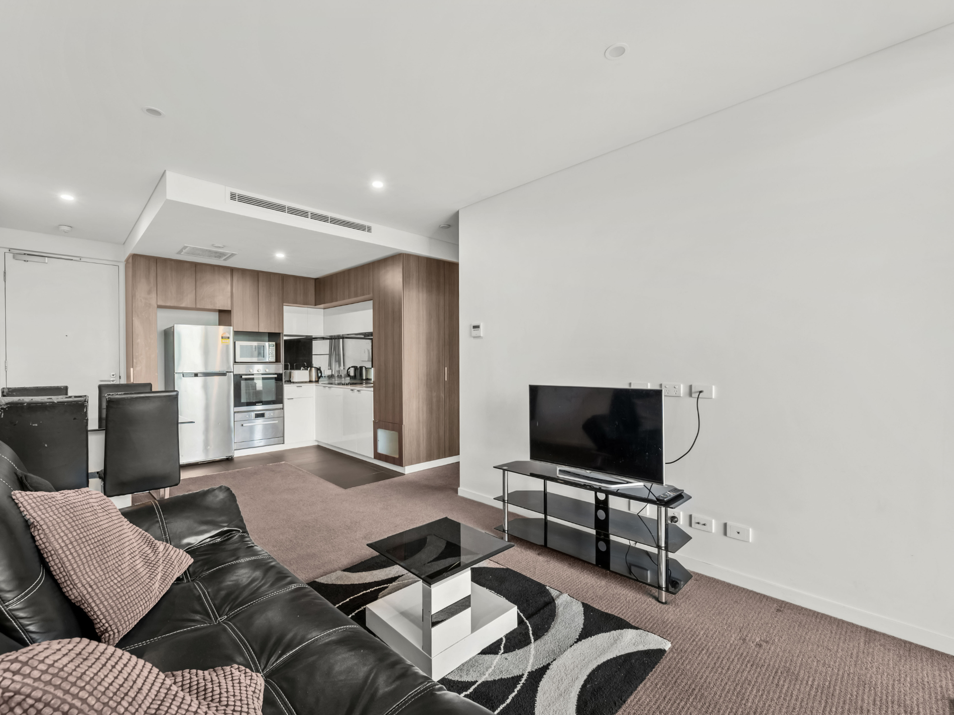 411 / 15 Roydhouse Street, Subiaco