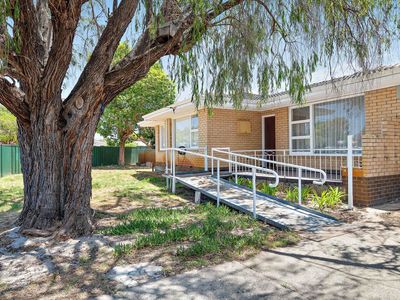 23 Coops Avenue, Thornlie
