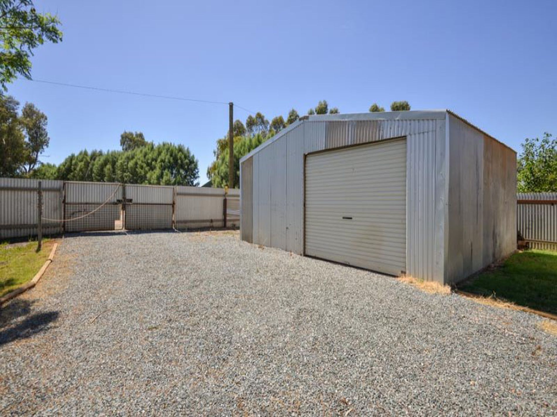 43 Federal Road, Boulder