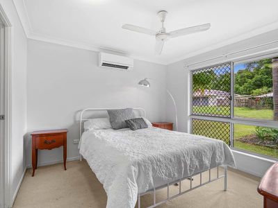 21 Cliffdale Street, Bentley Park
