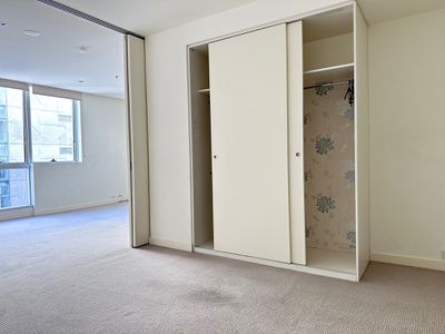 3411 / 22 Jane Bell Lane, Melbourne