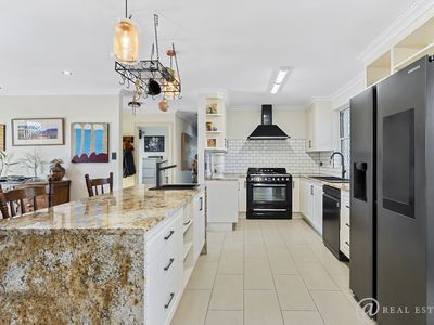 106 Pattison Street, Emu Park