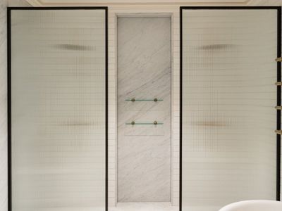 1 / 147 Darling Point Road, Darling Point