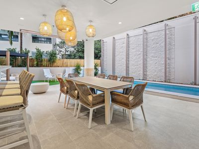 302 / 949 Gold Coast Highway, Palm Beach