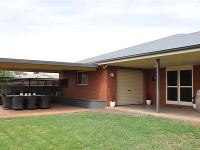14 Jacaranda  Street, Forbes