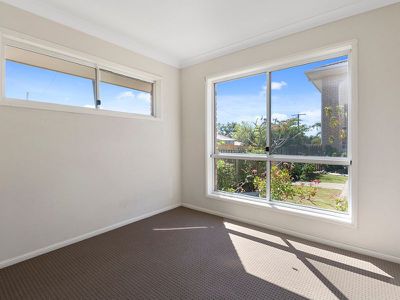 11 / 11 Spring Street, East Ipswich