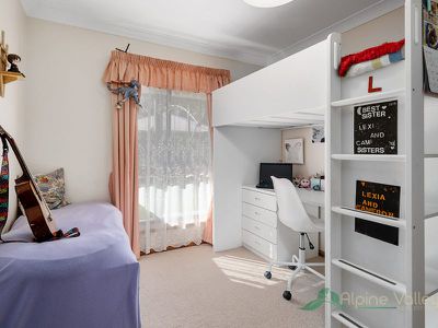 14 Allamar Court, Tawonga South