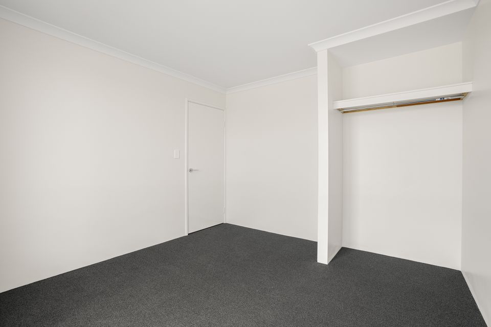 16 Minjary Loop, Baldivis