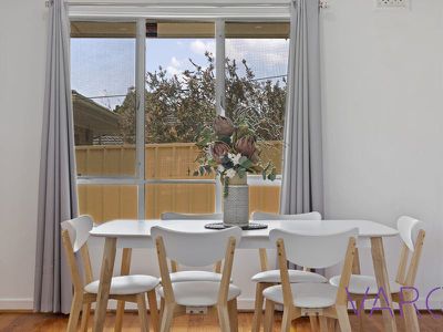 1A Highbury Drive, Highbury
