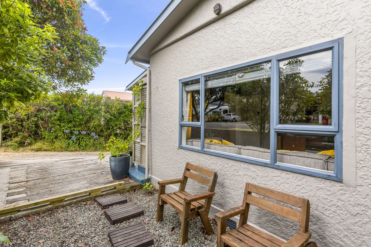 47 Bluegum Road, Paraparaumu Beach