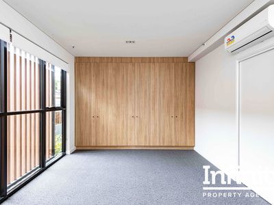 4 / 9 LORD STREET, Newtown