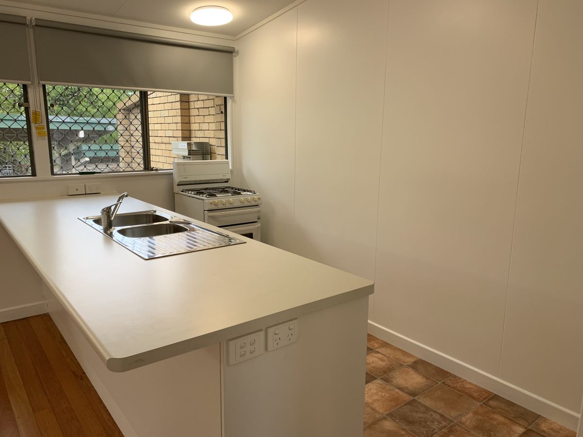 1 / 15 Foxton Street, Indooroopilly