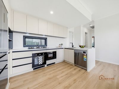 47 GOLF ROAD, Parkwood