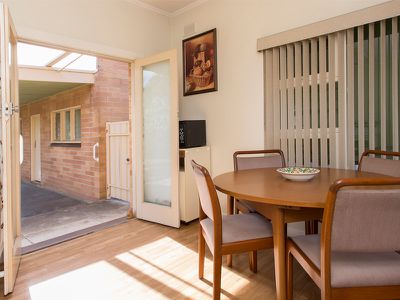 5 Parkmore Avenue, Sturt