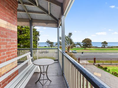 7 Esplanade, Williamstown
