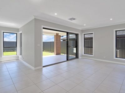 46 William Street, Riverstone