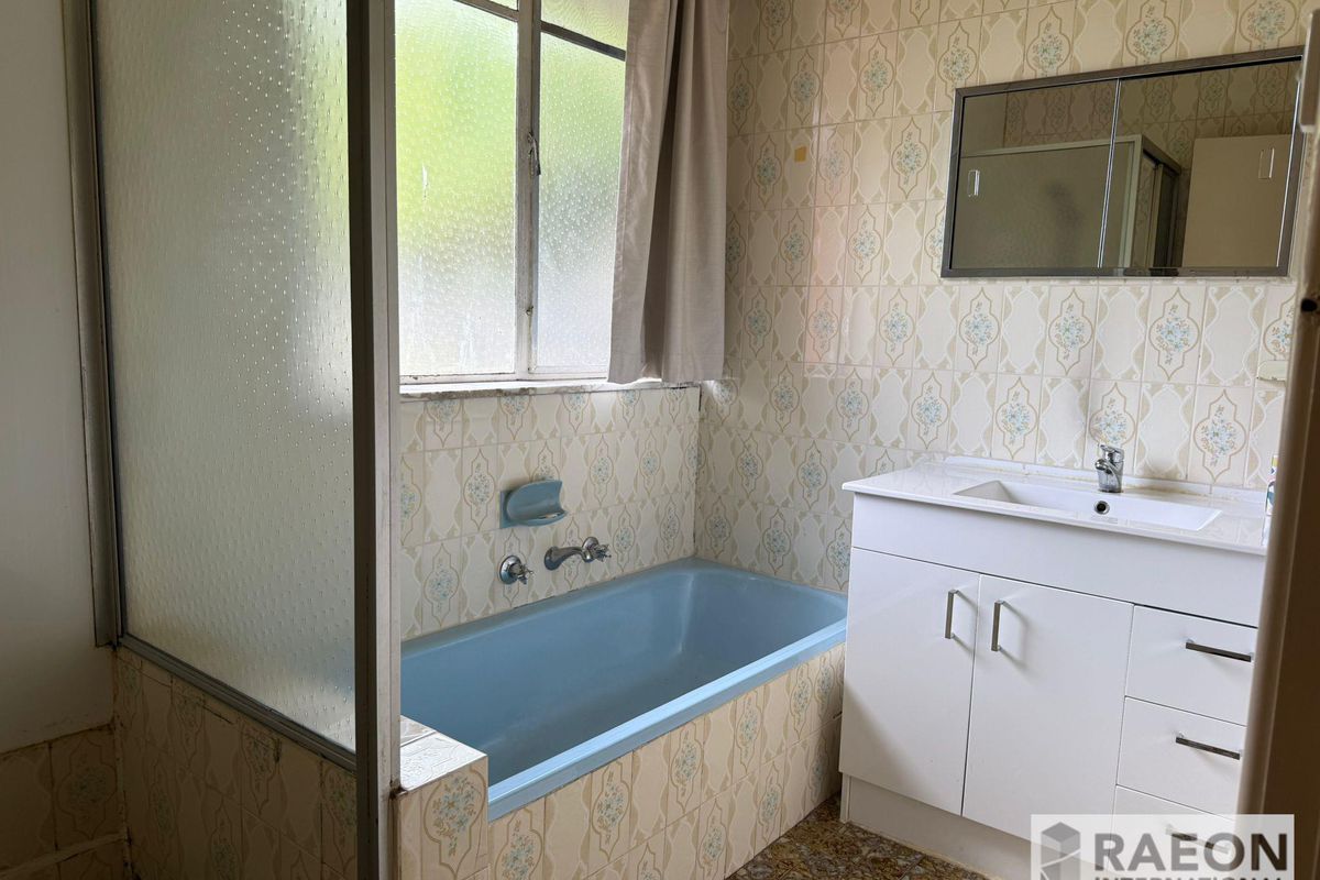 28 Lincoln Drive, Bulleen