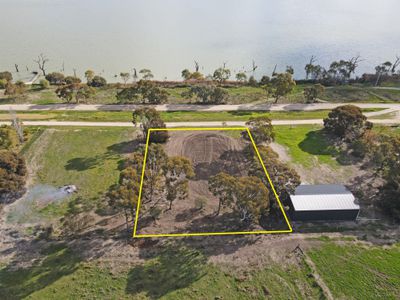 122 McFarlane Road, Lake Charm