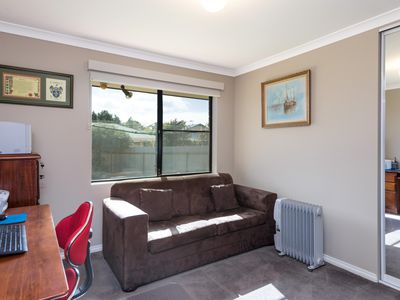 31A Longmore Parade, Broadwood