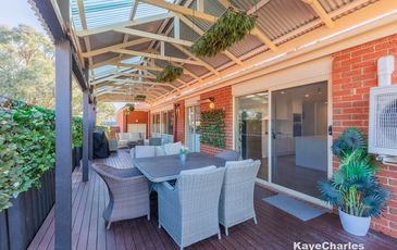 6 Mountain View Circuit, Beaconsfield