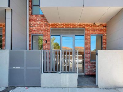 G04 / 466 Lygon Street, Brunswick East
