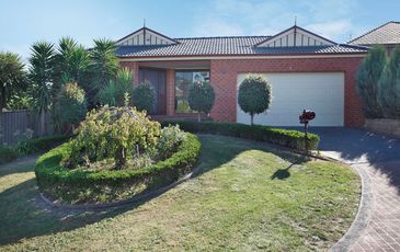 3 Parkview Circuit, Beaconsfield